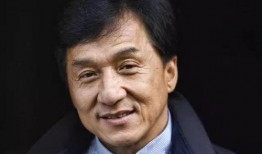 爆料成龙洁癖严重吗视频,视频曝光其惊人洁癖程度