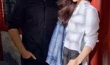 娱乐圈明星结婚爆料文章,甜蜜瞬间曝光，爱情故事感人至深