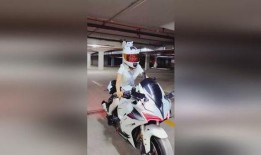 爆料四缸机车视频在线观看,独家视频带你领略速度与激情